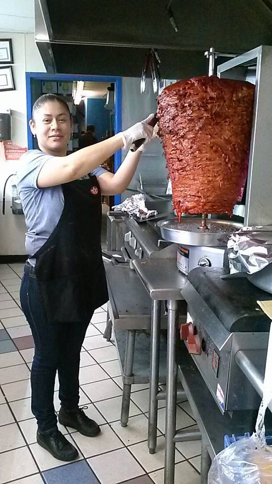 Star Food & Deli | restaurant | 8098 S Great Trinity Forest Way, Dallas, TX 75217, USA | 2143910416 OR +1 214-391-0416