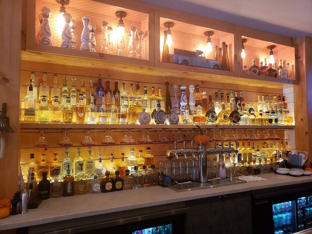 BarRoja | restaurant | 1709 Delaware Ave, Wilmington, DE 19806, USA | 3022560883 OR +1 302-256-0883