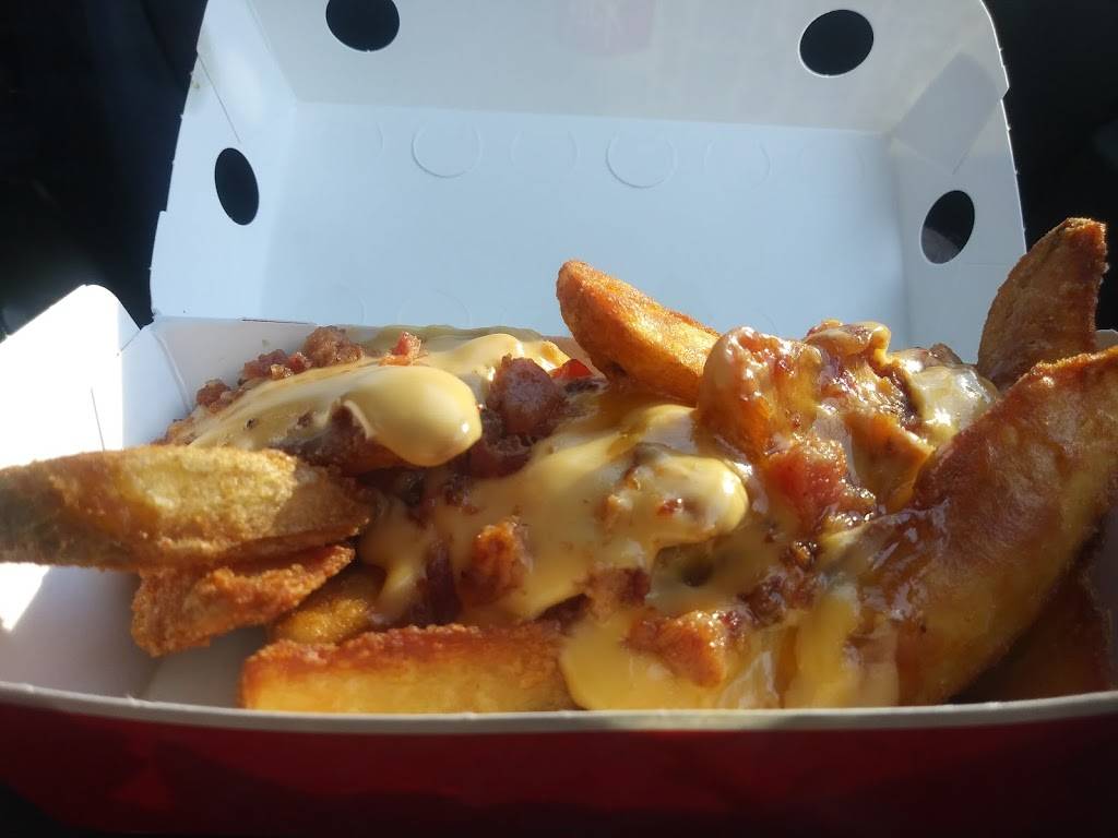 Jack in the Box | restaurant | 339 Paradise Rd, Modesto, CA 95351, USA | 2095210194 OR +1 209-521-0194