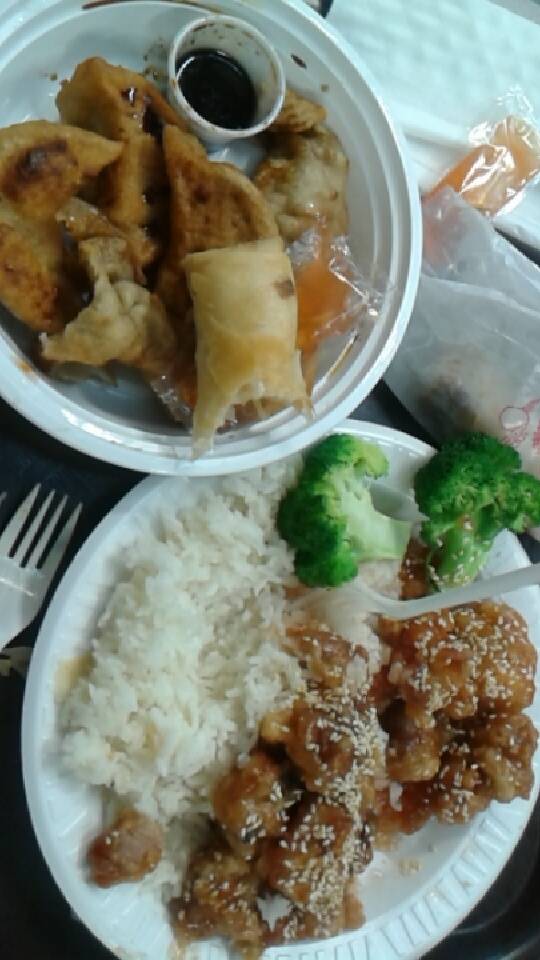 Wah King | restaurant | 7915 Atlantic Ave, Jamaica, NY 11421, USA | 7182969002 OR +1 718-296-9002