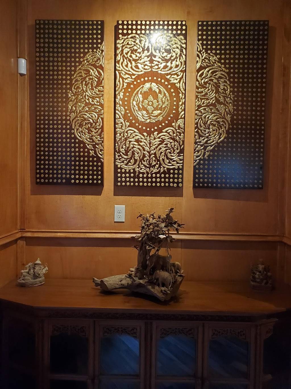 Thai house - Cotswold Village | restaurant | 110 S Sharon Amity Rd, Charlotte, NC 28211, USA | 9808593009 OR +1 980-859-3009