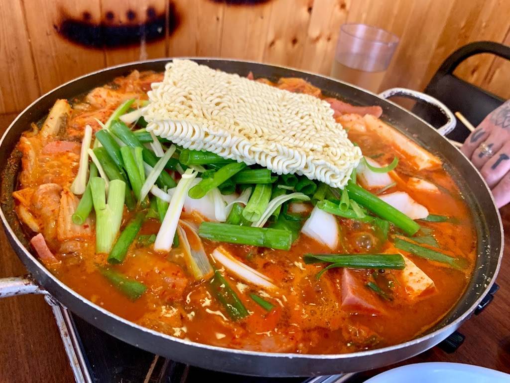 Seoul Garden Restaurant | restaurant | 5270 Pearl Rd, Parma, OH 44129, USA | 2166615990 OR +1 216-661-5990