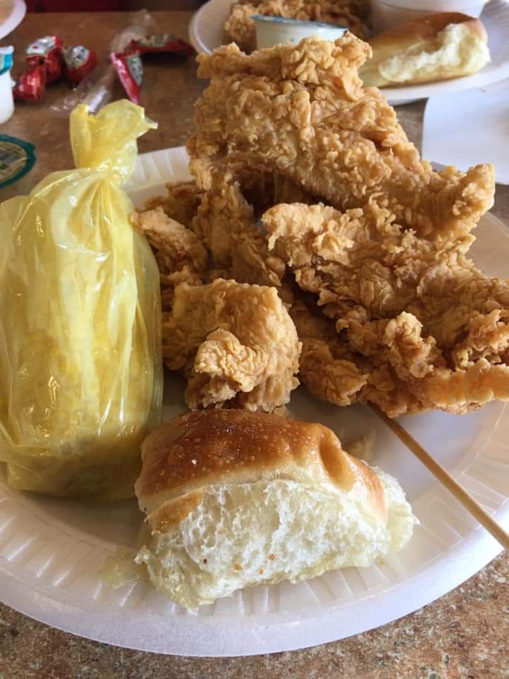 Chicken Express | restaurant | 4633 S Staples St, Corpus Christi, TX 78411, USA | 3613343372 OR +1 361-334-3372