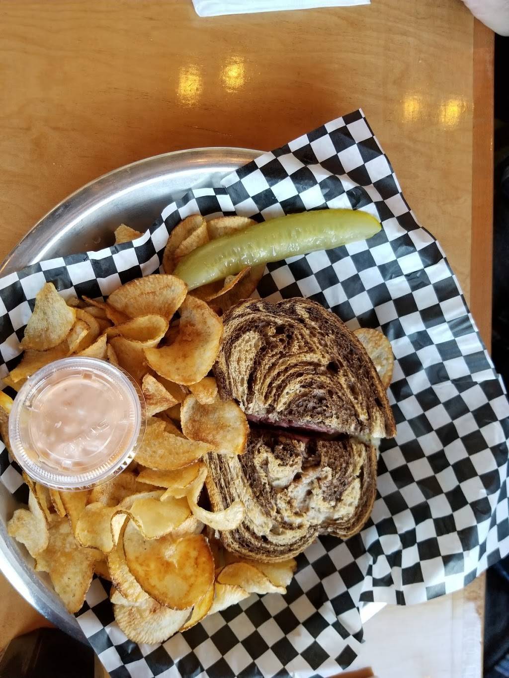 Cootie Browns | restaurant | 2715 N Roan St, Johnson City, TN 37601, USA | 4232834723 OR +1 423-283-4723