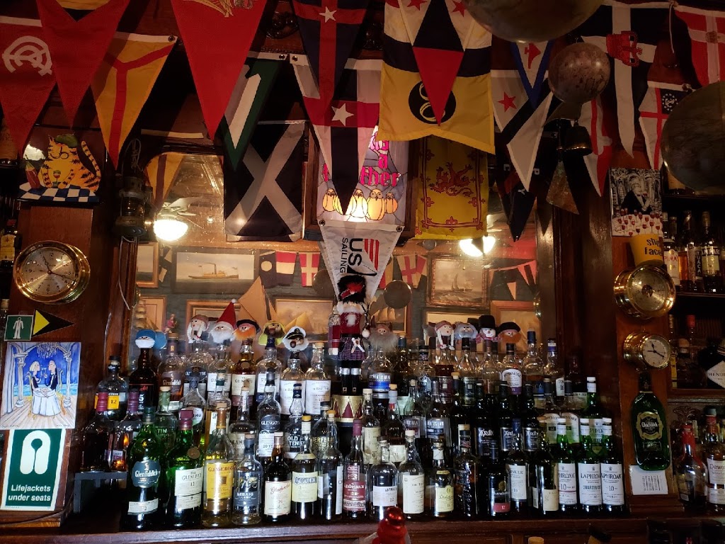 Birds of A Feather | restaurant | 1712 Aliceanna St, Baltimore, MD 21231, USA | 4106758466 OR +1 410-675-8466