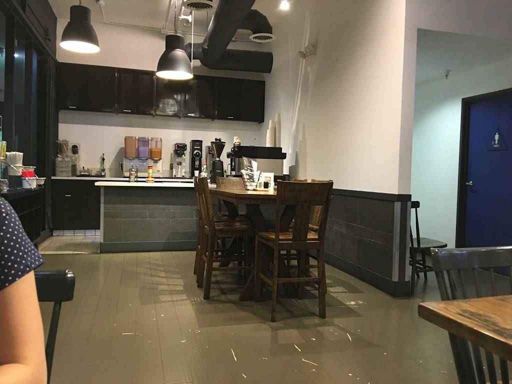 Dok Dok Chicken | restaurant | 401 Vermont Ave #1, Los Angeles, CA 90020, USA | 2133519963 OR +1 213-351-9963