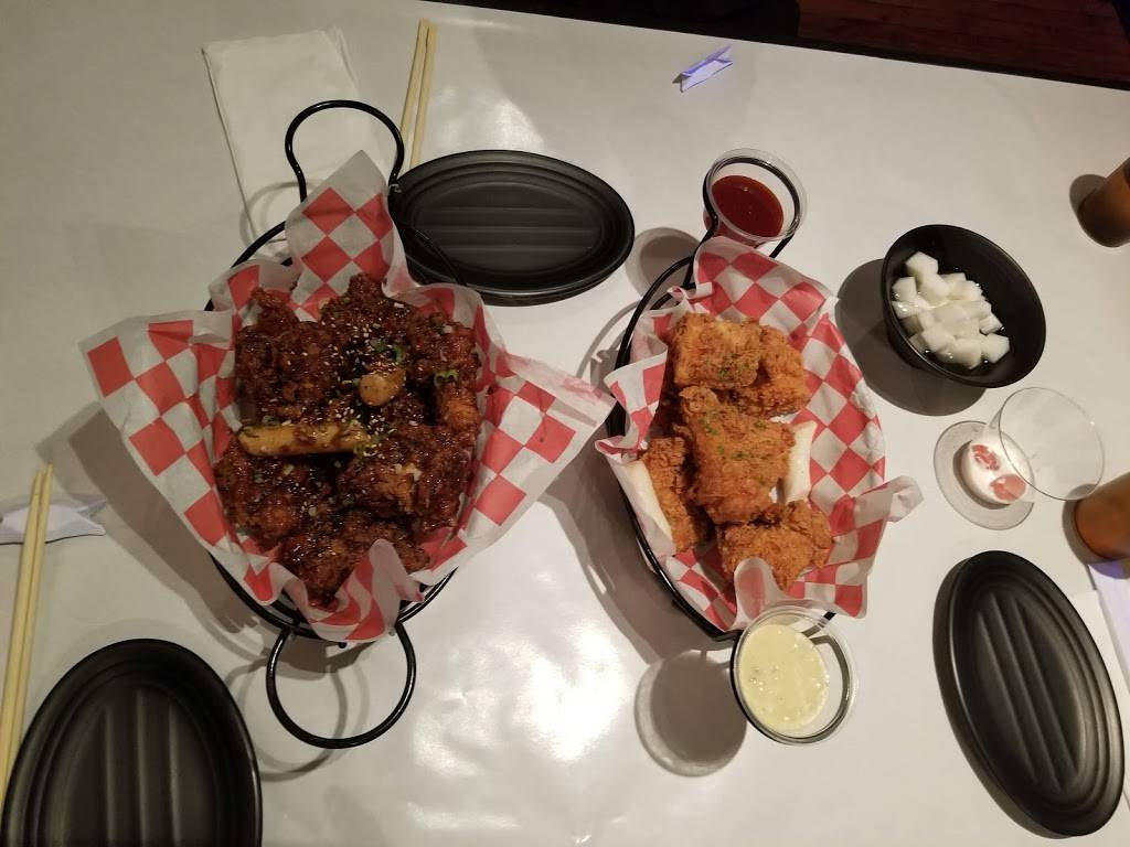 ChiMac Star | restaurant | 3054 W 8th St, Los Angeles, CA 90005, USA | 2133830003 OR +1 213-383-0003