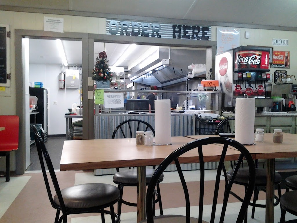 Rim of the Canyon Cafe & Grocery | restaurant | 7138, 477 AL-35, Fort Payne, AL 35967, USA | 2568456402 OR +1 256-845-6402