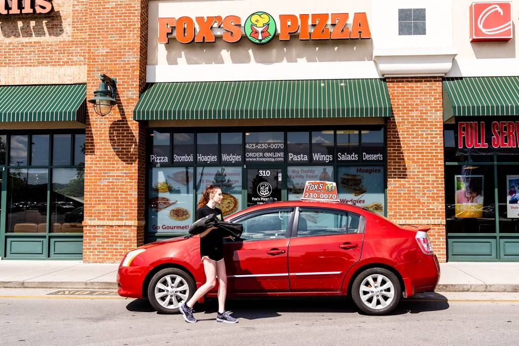 Foxs Pizza Den | restaurant | 1233 N Eastman Rd, Kingsport, TN 37664, USA | 4232300070 OR +1 423-230-0070