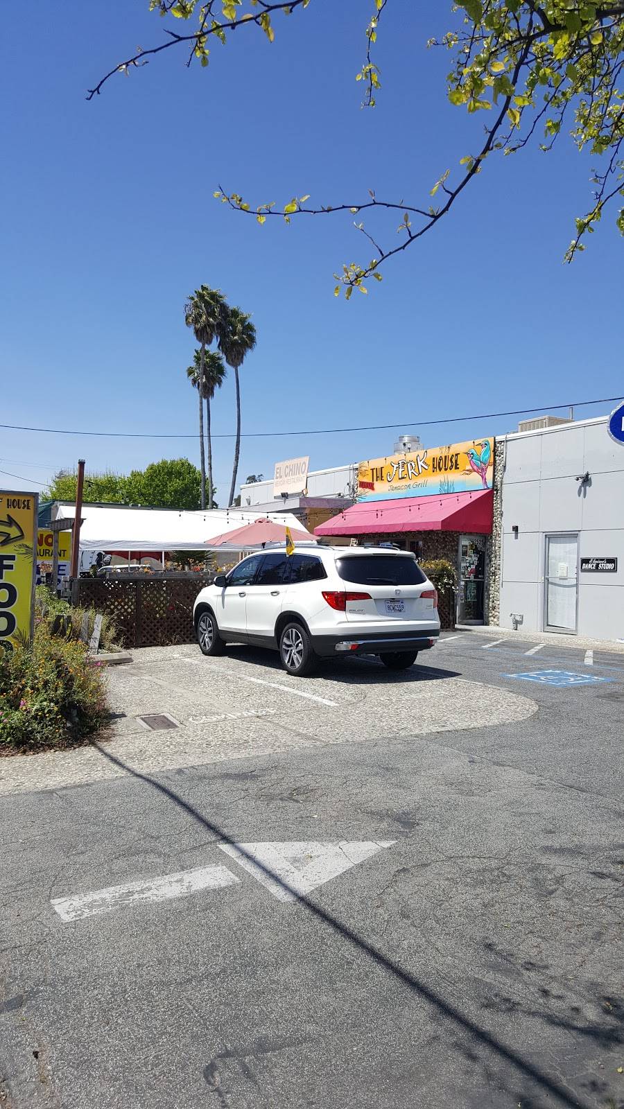 The Jerk House | restaurant | 2525 Soquel Dr, Santa Cruz, CA 95065, USA | 8313167575 OR +1 831-316-7575