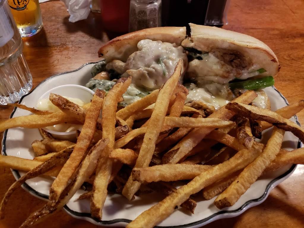 Minisink Hotel | restaurant | 110 Post Office Rd, Minisink Hills, PA 18341, USA | 5704219787 OR +1 570-421-9787