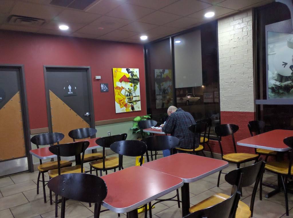 Jack in the Box | restaurant | 2514 S Belt Line Rd, Grand Prairie, TX 75052, USA | 9722643177 OR +1 972-264-3177