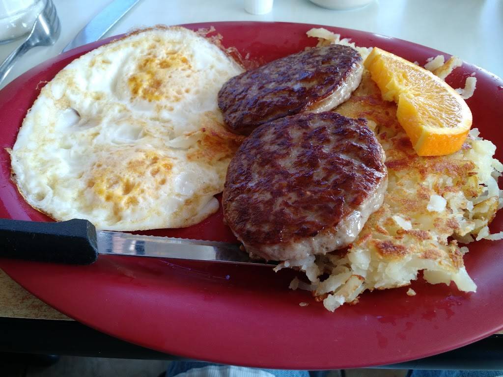 West River Cafe | restaurant | 4400 N Kedzie Ave, Chicago, IL 60625, USA | 7738662133 OR +1 773-866-2133