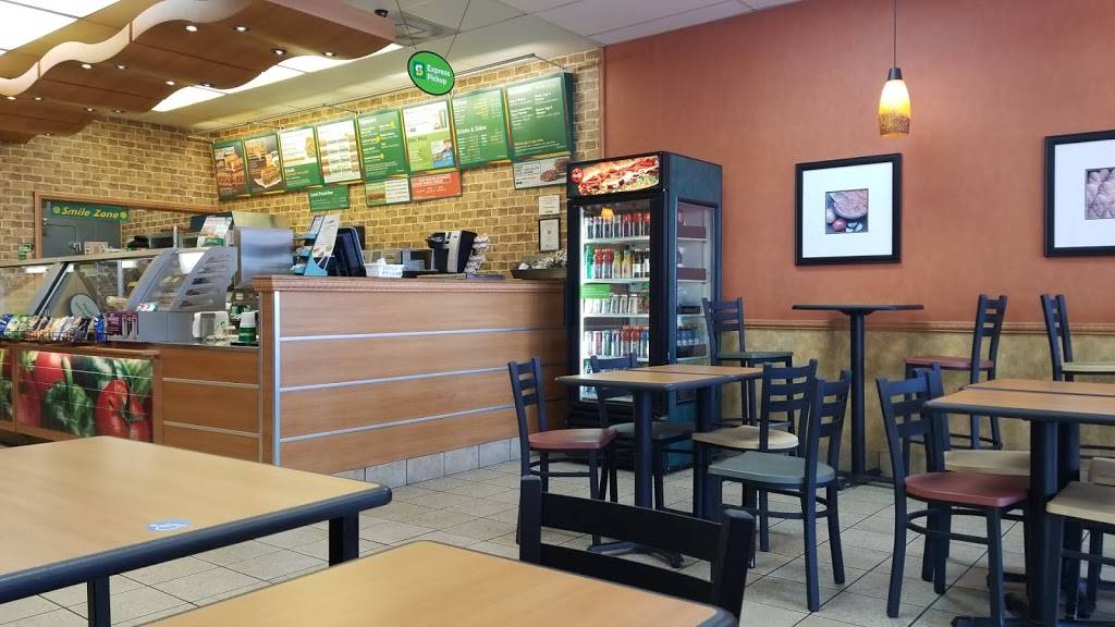 Subway | restaurant | 1024 Florida A1A, Satellite Beach, FL 32937, USA | 3217790057 OR +1 321-779-0057