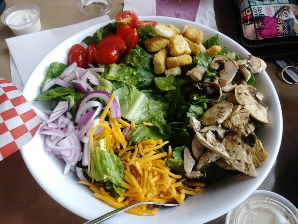 Boardwalk Fries Burgers Shakes | restaurant | 691 Tasman Dr, Sunnyvale, CA 94089, USA | 4087435110 OR +1 408-743-5110