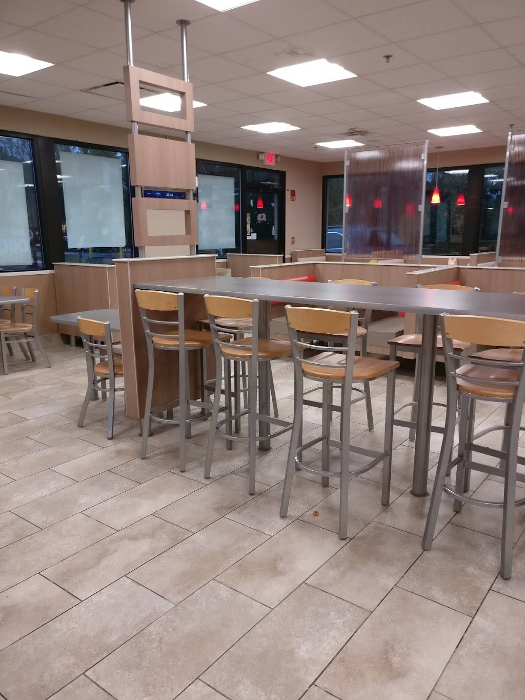 Burger King | restaurant | 7589 Oswego Rd, Liverpool, NY 13090, USA | 3156222623 OR +1 315-622-2623