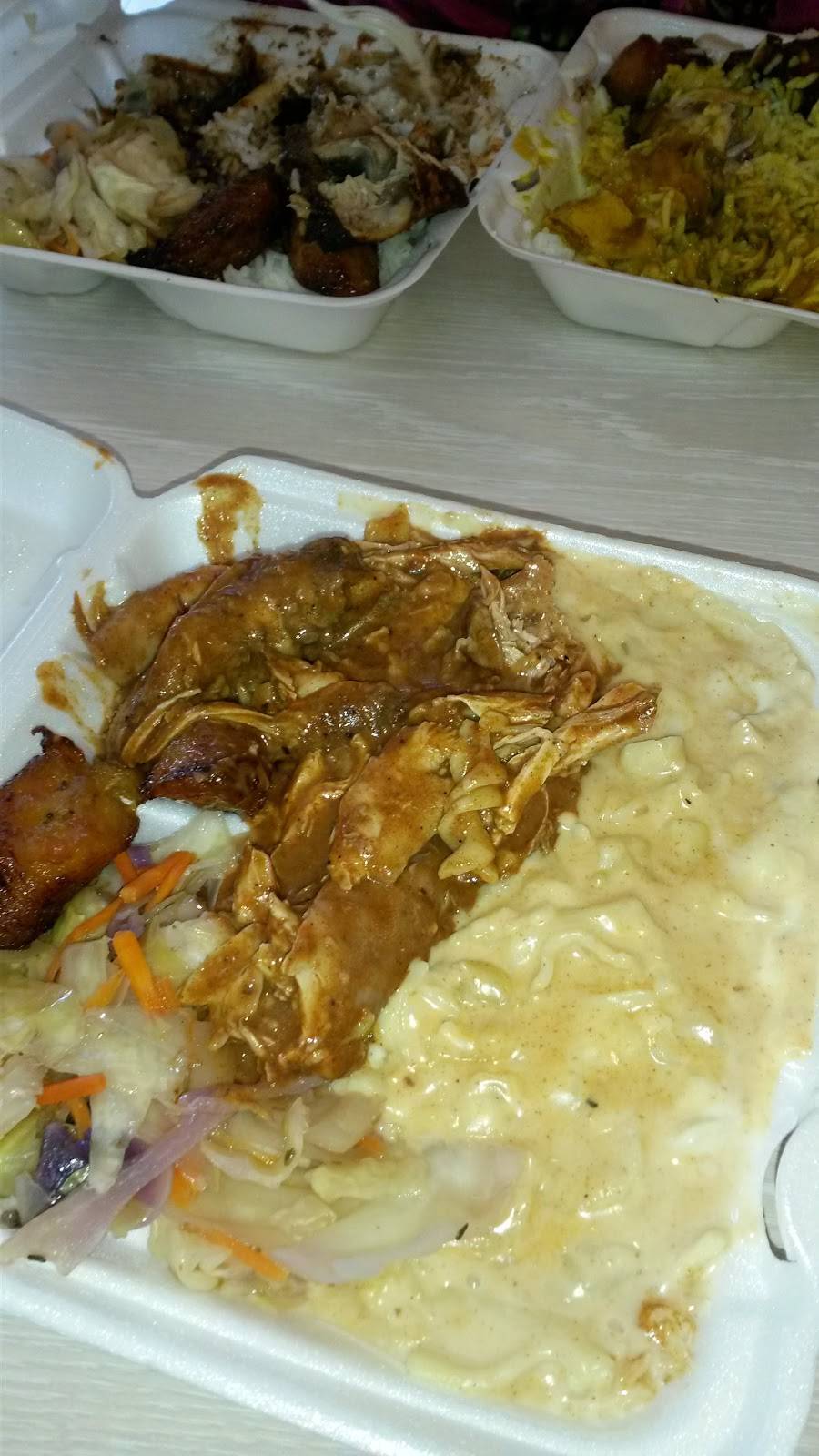 Carri Fresh Jamican | restaurant | 6810 Shannon Pkwy, Union City, GA 30291, USA | 7703061619 OR +1 770-306-1619