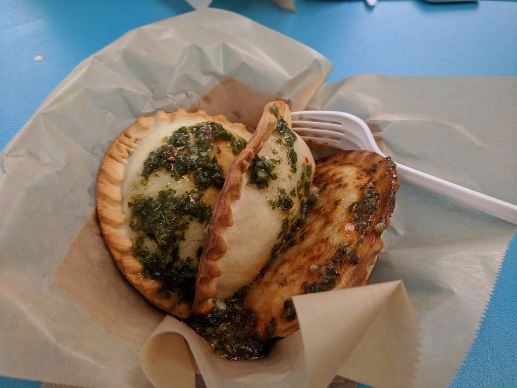 Paraná Empanadas | restaurant | 4545 La Jolla Village Dr Suite #9063, San Diego, CA 92122, USA | 8589003493 OR +1 858-900-3493