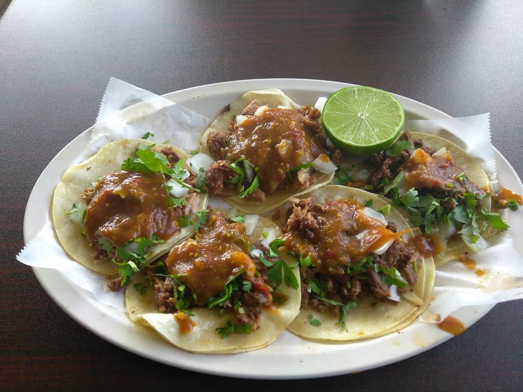 Taqueria El Chavinda | restaurant | 309 Williams Rd, Salinas, CA 93905, USA | 8317513727 OR +1 831-751-3727