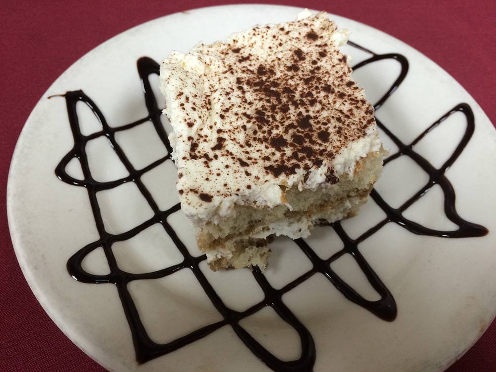 Mama Vesuvios East | restaurant | 6361 W College Dr, Palos Heights, IL 60463, USA | 7083712500 OR +1 708-371-2500