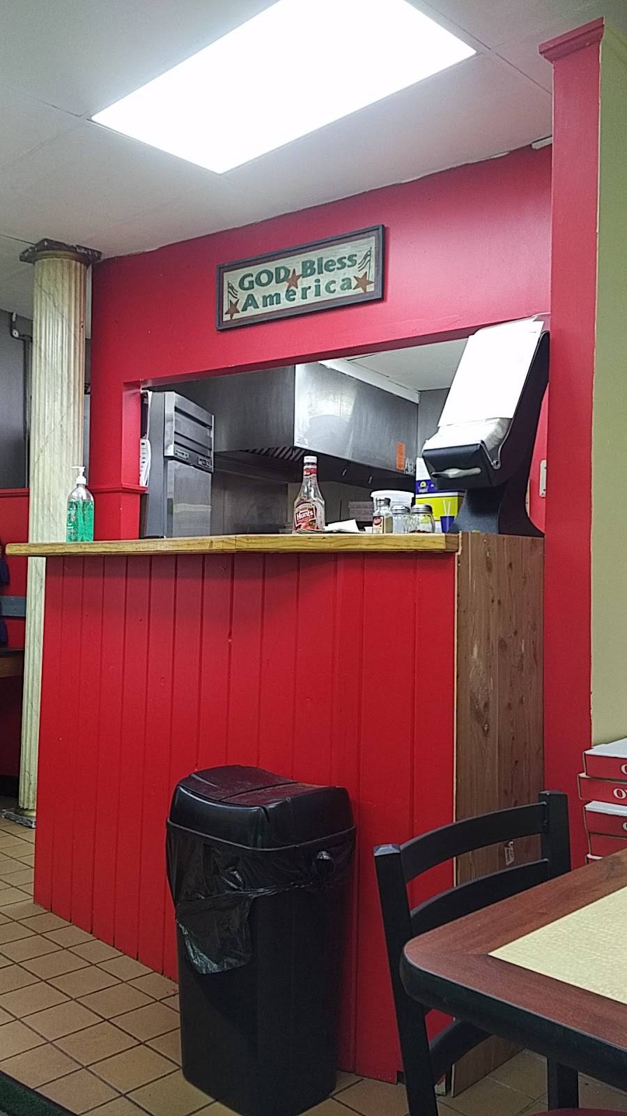 Annex Pizza | restaurant | 43 Main Street Anx, New Haven, CT 06512, USA | 2034662222 OR +1 203-466-2222