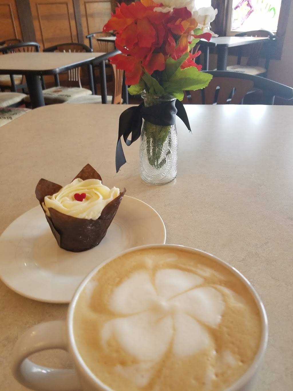 Drachenfutter | restaurant | 307 Rte 66, Waynesville, MO 65583, USA | 5732321402 OR +1 573-232-1402