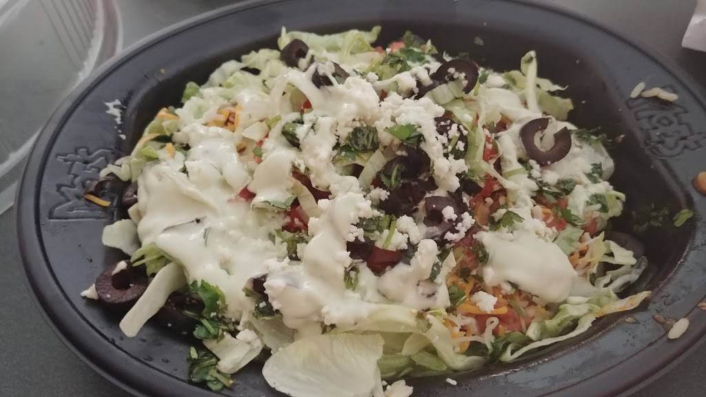 Moes Southwest Grill | restaurant | 2383 S Hwy 27, Clermont, FL 34711, USA | 3527086722 OR +1 352-708-6722