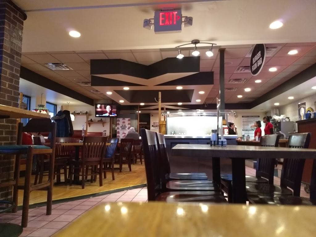 Charcoal Grill & Rotisserie | restaurant | 3839 Douglas Ave, Racine, WI 53402, USA | 2626392050 OR +1 262-639-2050