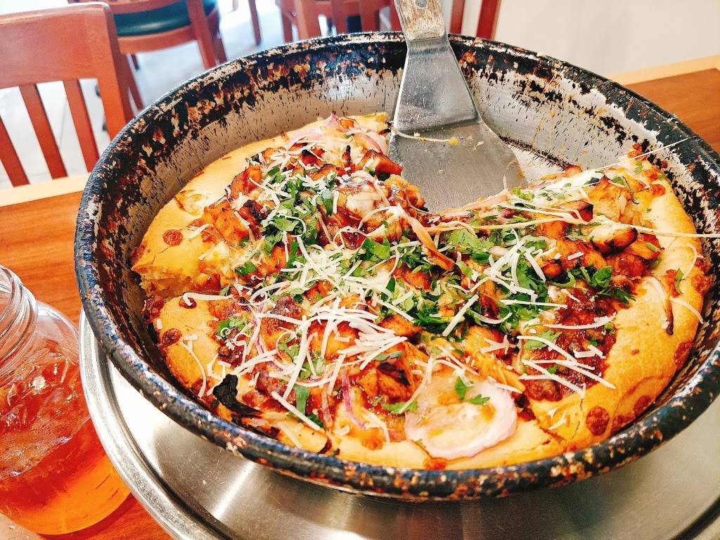 Pizza Chicago | restaurant | 2305 El Camino Real, Palo Alto, CA 94306, USA | 6504249400 OR +1 650-424-9400