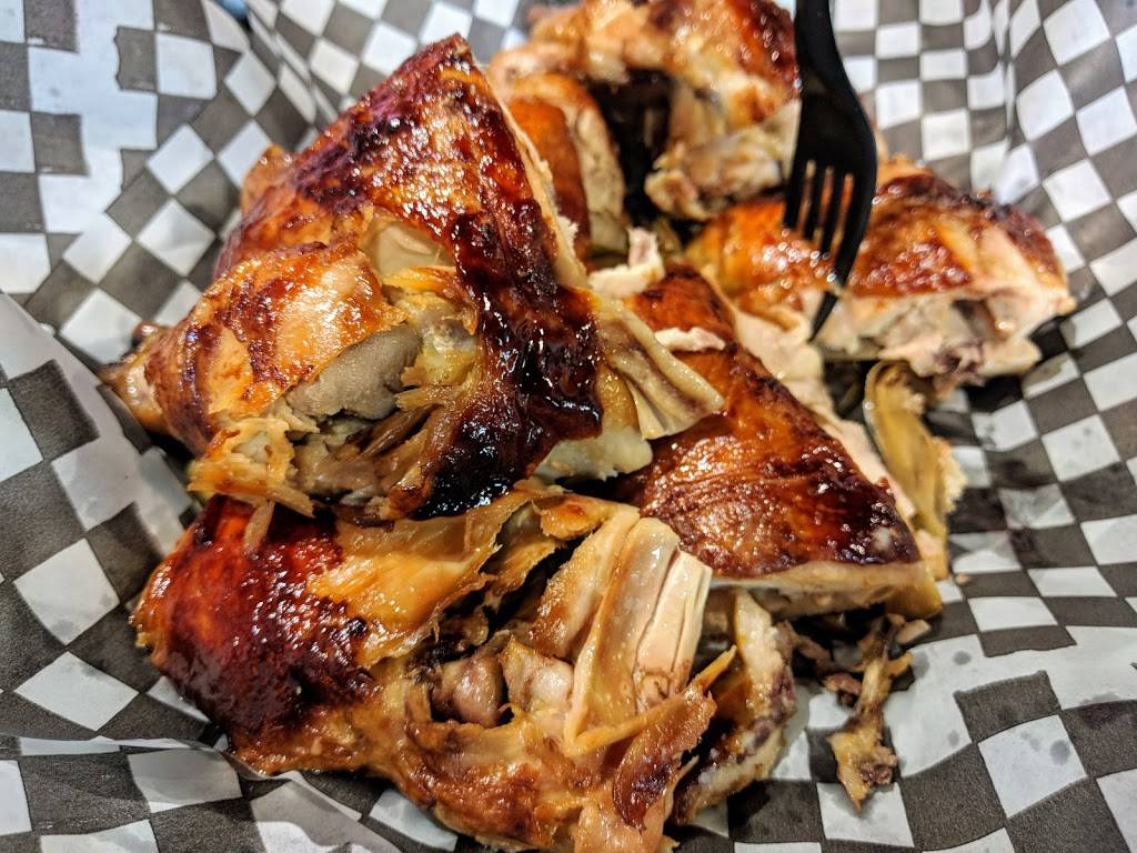 Wilsons Haus of Lechon | restaurant | 365 Wilson Ave, North York, ON M3H 1T3, Canada | 4167927548 OR +1 416-792-7548