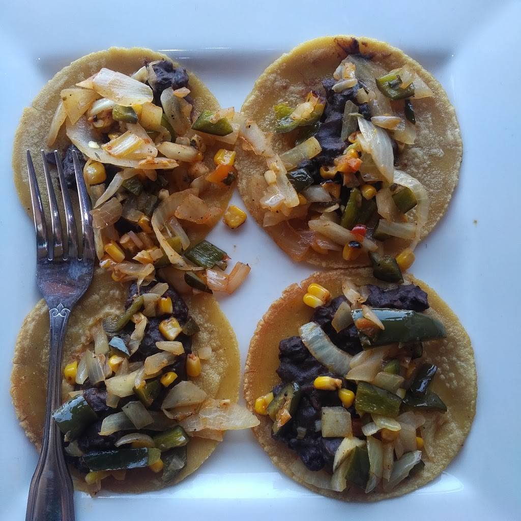 Panama Joes | restaurant | 5100 E 2nd St, Long Beach, CA 90803, USA | 5624347417 OR +1 562-434-7417