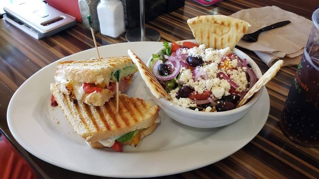 Market Fresh Grill Cafe | restaurant | 221 W Orangethorpe Ave, Placentia, CA 92870, USA | 7145281977 OR +1 714-528-1977