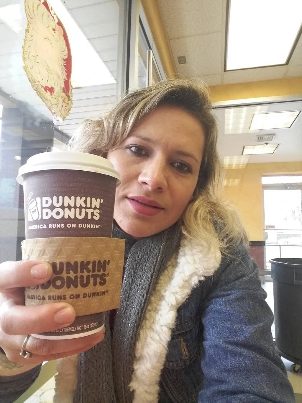 Dunkin Donuts | cafe | 843 E St Georges Ave, Roselle, NJ 07203, USA | 9082415000 OR +1 908-241-5000