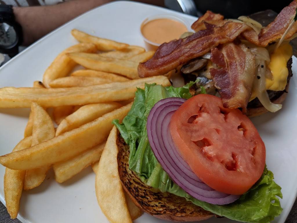 Sean Ogs | restaurant | 60-02 Woodside Ave, Woodside, NY 11377, USA | 7188993499 OR +1 718-899-3499