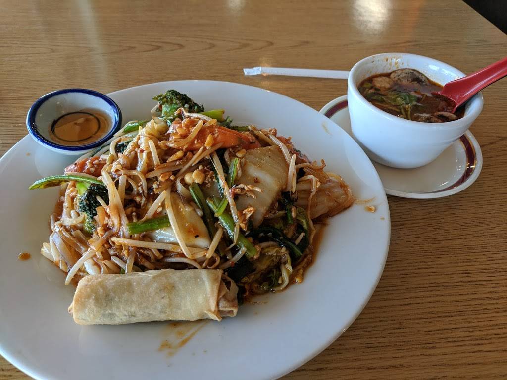 Sue Thai Om | restaurant | 1450 W Mission Rd # ABC, San Marcos, CA 92069, USA | 7608427779 OR +1 760-842-7779