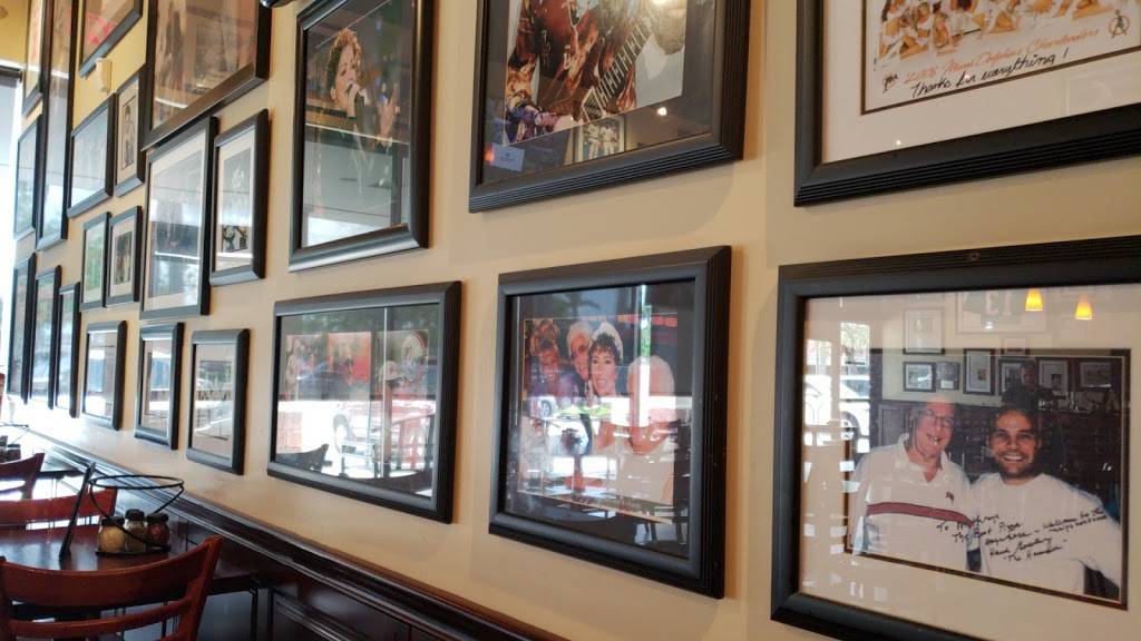 Anthonys Coal Fired Pizza | meal takeaway | 15492 NW 77th Ct, Miami Lakes, FL 33016, USA | 3055583950 OR +1 305-558-3950