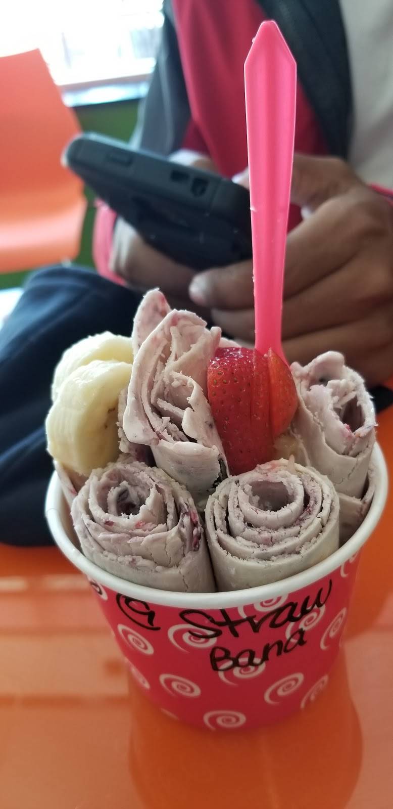 Freezing Cow | restaurant | United States, Oklahoma, Midwest City, 7199 SE 29 ST suite 111 St邮政编码: 73110 | 4053439633 OR +1 405-343-9633