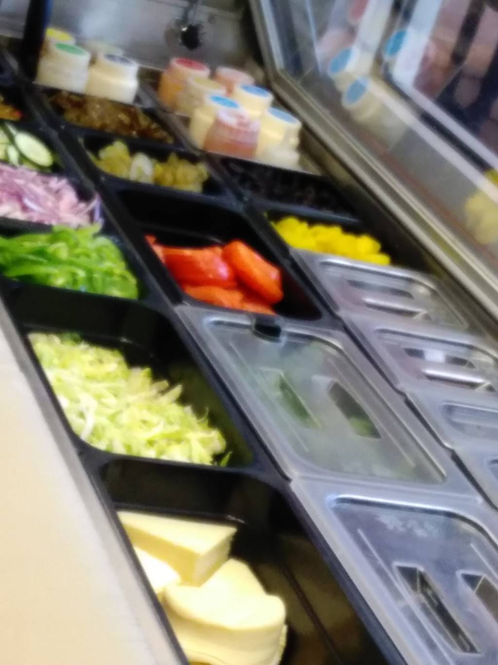 Subway Restaurants | restaurant | 7908 S Halsted St, Chicago, IL 60620, USA | 7736332403 OR +1 773-633-2403