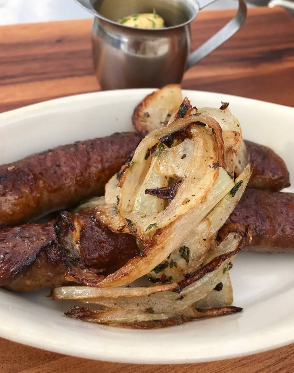 Michael Johns Restaurant (MJs) | restaurant | 1040 Carlton Arms Blvd, Bradenton, FL 34208, USA | 9417478032 OR +1 941-747-8032