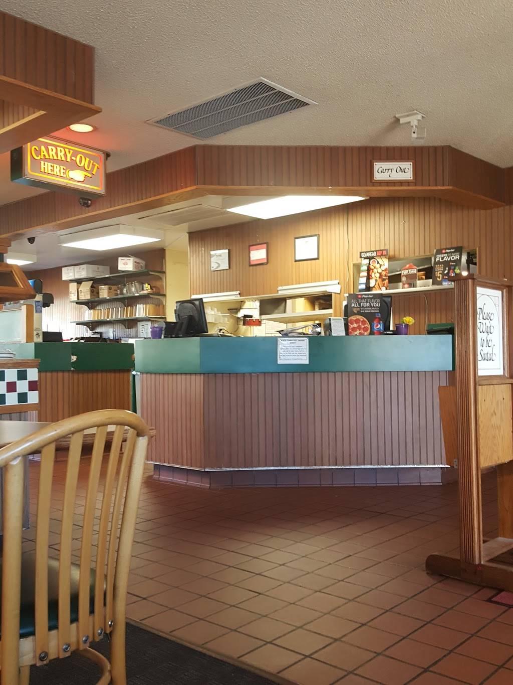 Pizza Hut | meal takeaway | 5953 W Jim Bilton Blvd, St George, SC 29477, USA | 8435638555 OR +1 843-563-8555