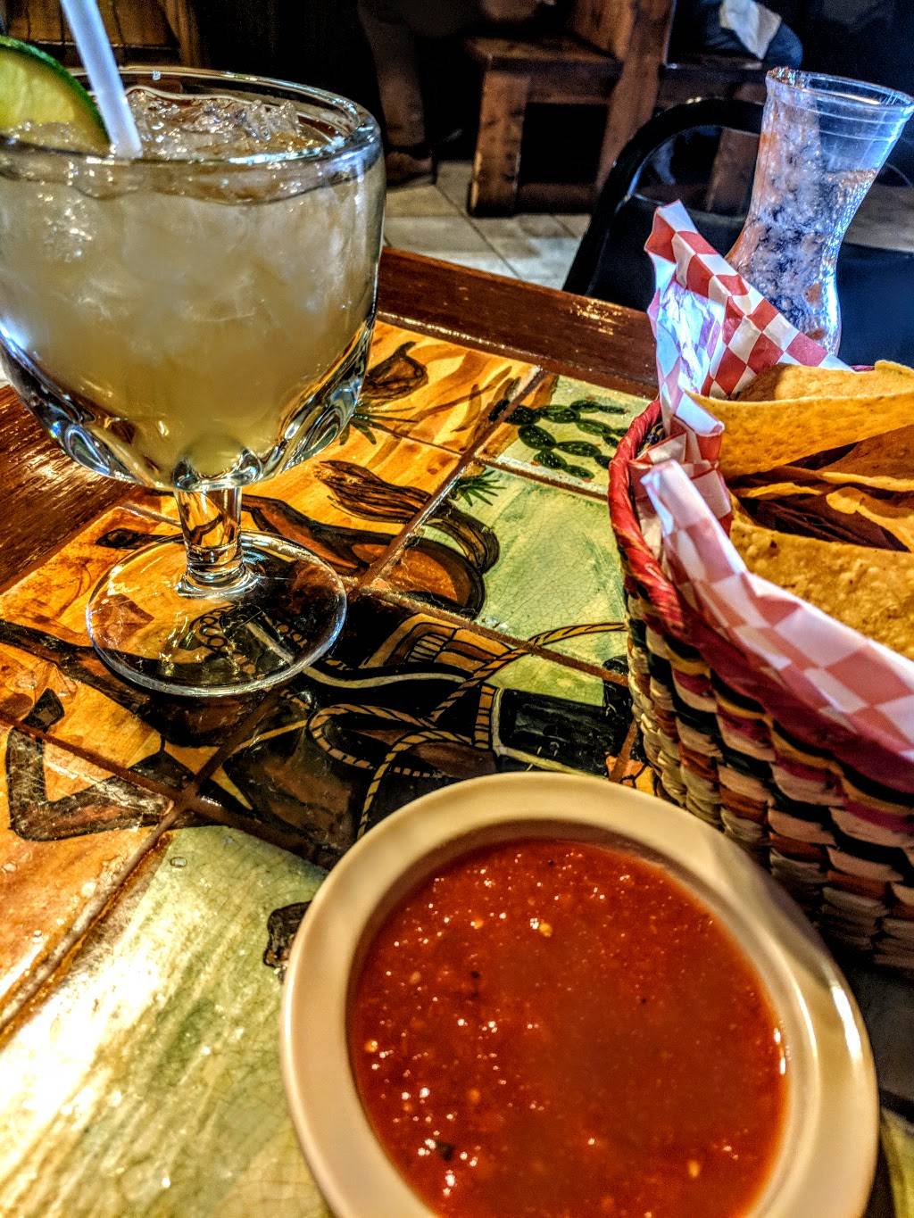 Tequila Mexican Restaurant | restaurant | 2641 Muegge Rd, St Charles, MO 63303, USA | 6369260835 OR +1 636-926-0835