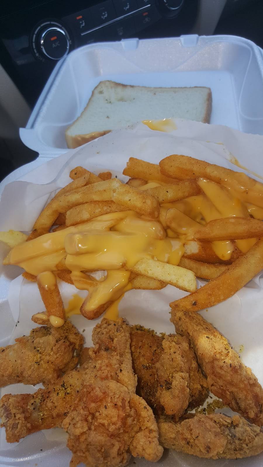 Sharks Fish & Chicken | restaurant | 254 Green Springs Hwy, Birmingham, AL 35209, USA | 2059413331 OR +1 205-941-3331