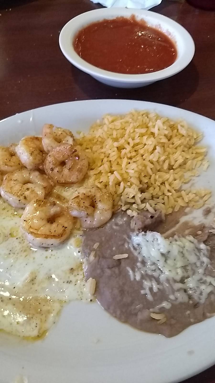 Los Portales Mexican Restaurant | restaurant | 408 W Church St, Lexington, TN 38351, USA | 7319670440 OR +1 731-967-0440