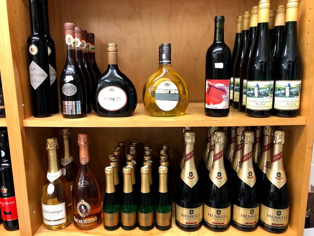 Schillers German Delicatessen | restaurant | 4327 W El Prado Blvd, Tampa, FL 33629, USA | 8138396666 OR +1 813-839-6666