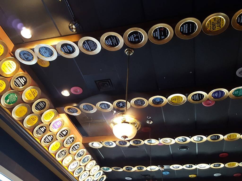 Flying Saucer Draught Emporium | restaurant | 101 E 13th St, Kansas City, MO 64106, USA | 8162211900 OR +1 816-221-1900