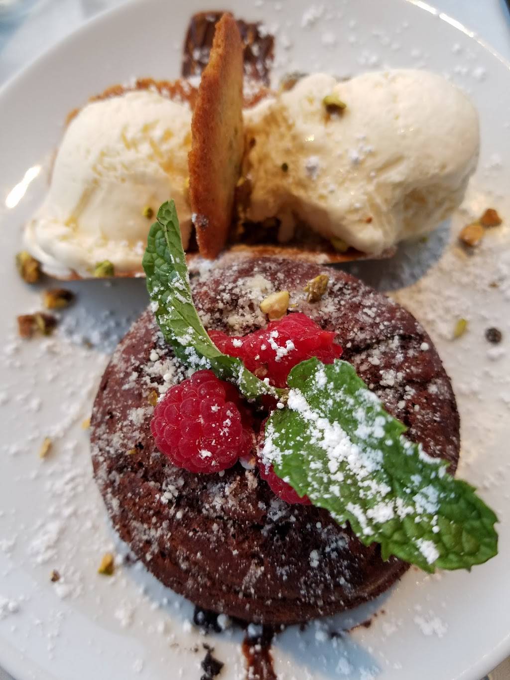 Flemings Prime Steakhouse & Wine Bar | restaurant | 8970 University Center Ln, San Diego, CA 92122, USA | 8585350078 OR +1 858-535-0078