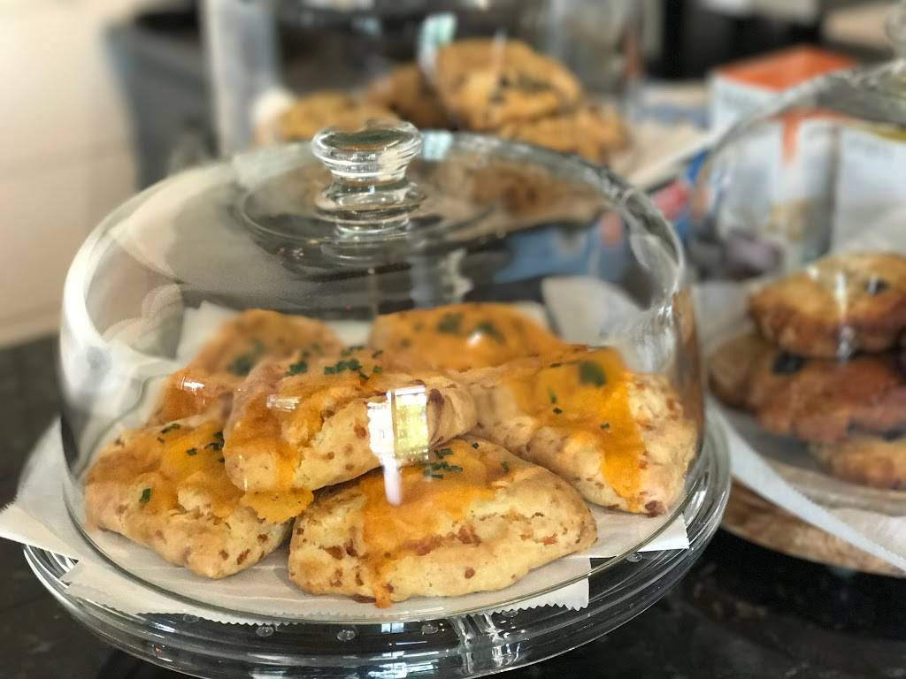 Box Bistro | restaurant | 1240 Farmington Ave, Berlin, CT 06037, USA | 8605050074 OR +1 860-505-0074