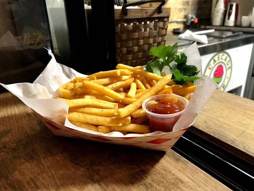 Beach Burger | meal takeaway | 2302 W Oceanfront, Newport Beach, CA 92663, USA | 9492454463 OR +1 949-245-4463