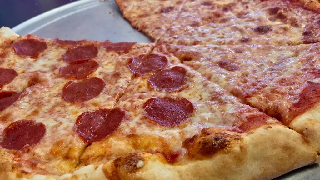 NY Style Deli and Pizza by Mansi | restaurant | 2340 Towne Lake Pkwy, Woodstock, GA 30189, USA | 6784267004 OR +1 678-426-7004