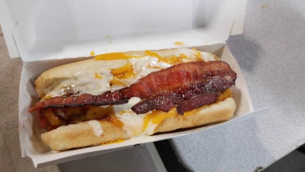 Wienerschnitzel | restaurant | 14485 7th St, Victorville, CA 92395, USA | 7602435031 OR +1 760-243-5031